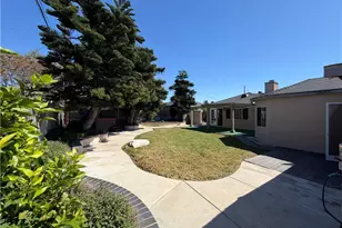 934 Governor, Costa Mesa, CA 92627 - Photo 1