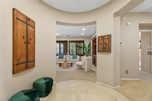 195 Lockford, Irvine, CA 92602 - Photo 3