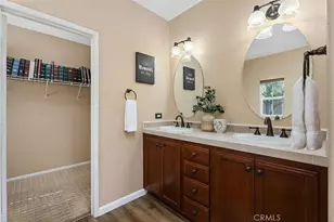 195 Lockford, Irvine, CA 92602 - Photo 27