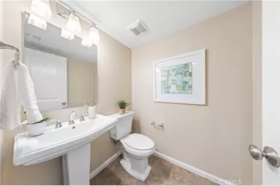 77 Painted Trellis, Irvine, CA 92620 - Photo 19