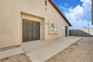 15920 Foxwood, Victorville, CA 92395 - Photo 37