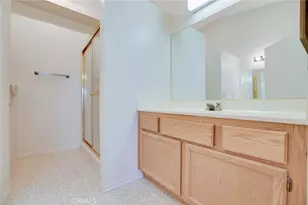 15920 Foxwood, Victorville, CA 92395 - Photo 33