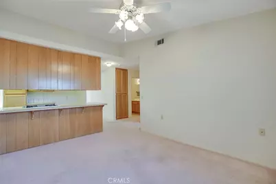 15920 Foxwood, Victorville, CA 92395 - Photo 19