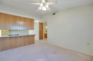 15920 Foxwood, Victorville, CA 92395 - Photo 19