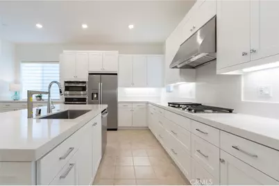 275 Lynx, Irvine, CA 92618 - Photo 13