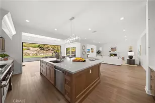 221 Clear Falls, Irvine, CA 92602 - Photo 21