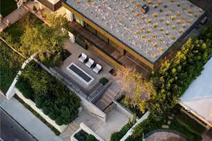 2304 Cliff, Newport Beach, CA 92663 - Photo 47