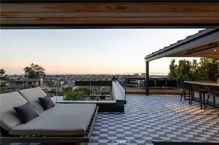 2304 Cliff, Newport Beach, CA 92663 - Photo 41