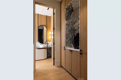 2304 Cliff, Newport Beach, CA 92663 - Photo 19