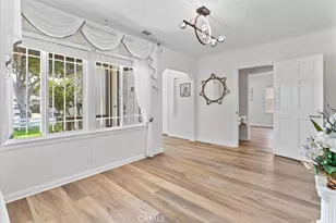 9801 S Hobart Blvd, Los Angeles, CA 90047 - Photo 9