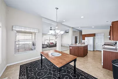 26110 Sultanas, Homeland, CA 92548 - Photo 7