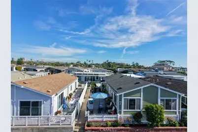 7 Saratoga, Newport Beach, CA 92660 - Photo 9