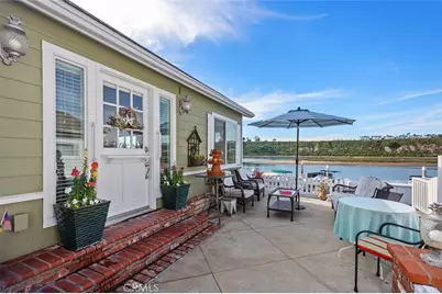 7 Saratoga, Newport Beach, CA 92660 - Photo 1