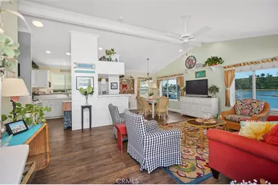 7 Saratoga, Newport Beach, CA 92660 - Photo 15
