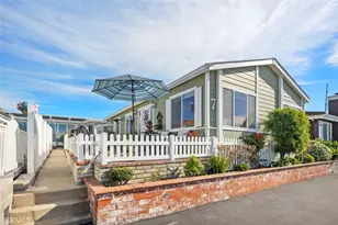 7 Saratoga, Newport Beach, CA 92660 - Photo 3