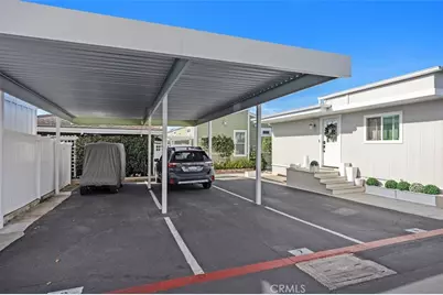7 Saratoga, Newport Beach, CA 92660 - Photo 39