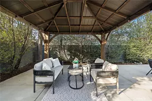 9441 Iolani Cir, Huntington Beach, CA 92646 - Photo 23