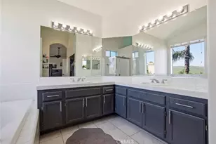 9200 Lantana Dr, Corona, CA 92883 - Photo 31