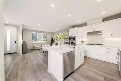 715 Beacon, Irvine, CA 92618 - Photo 3