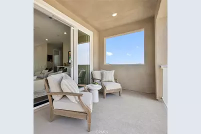 24532 Via La Sombrilla, Valencia, CA 91354 - Photo 19