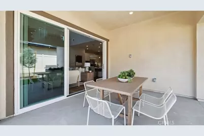 24531 Via La Sombrilla, Valencia, CA 91354 - Photo 11