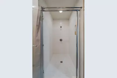 88 Capricorn, Irvine, CA 92618 - Photo 19