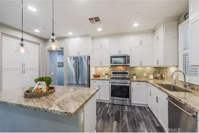 88 Capricorn, Irvine, CA 92618 - Photo 9