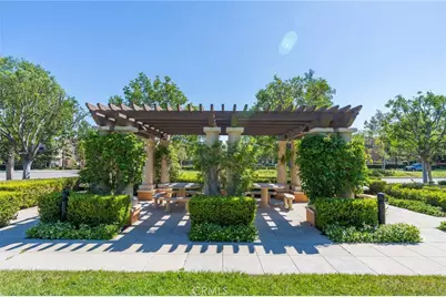 88 Capricorn, Irvine, CA 92618 - Photo 31