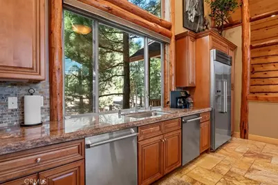 1020 Heritage Trail, Big Bear City, CA 92314 - Photo 9