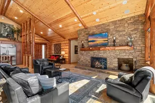1020 Heritage Trail, Big Bear City, CA 92314 - Photo 5