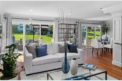 525 Vista Flora, Newport Beach, CA 92660 - Photo 3