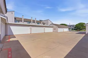 8276 Constantine Dr, Huntington Beach, CA 92646 - Photo 35