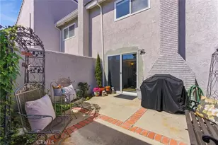 8276 Constantine Dr, Huntington Beach, CA 92646 - Photo 19