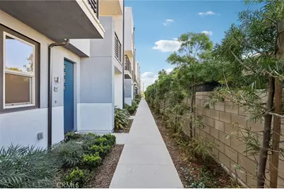 337 Placemark, Irvine, CA 92614 - Photo 3