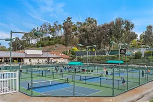 27101 Shenandoah Dr, Laguna Hills, CA 92653 - Photo 25