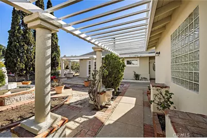 24192 Birdrock, Lake Forest, CA 92630 - Photo 5