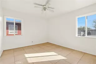 1405 S Broadway, Santa Ana, CA 92707 - Photo 17