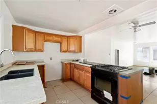 1405 S Broadway, Santa Ana, CA 92707 - Photo 1