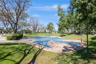 25652 Rimgate Dr, Lake Forest, CA 92630 - Photo 43