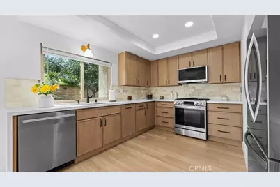 26562 Lucinda, Mission Viejo, CA 92691 - Photo 19