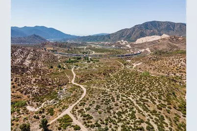 4292 Davis Ranch Road, Phelan, CA 92371 - Photo 17