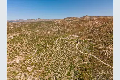 4292 Davis Ranch Road, Phelan, CA 92371 - Photo 21