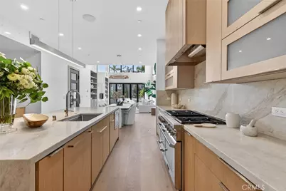 520 11th Street, Huntington Beach, CA 92648 - Photo 15