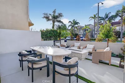 520 11th Street, Huntington Beach, CA 92648 - Photo 5