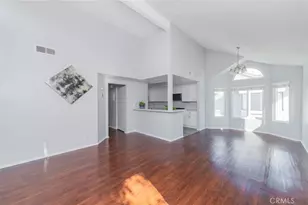 83 Huntington, Irvine, CA 92620 - Photo 13