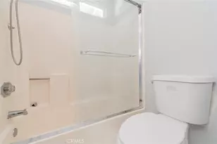 83 Huntington, Irvine, CA 92620 - Photo 27