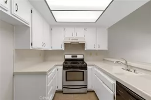 262 Lemon Grove, Irvine, CA 92618 - Photo 13