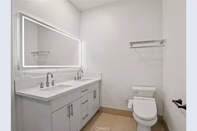 1598 Long Beach #405, Long Beach, CA 90813 - Photo 9