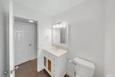 14 Yorktown, Irvine, CA 92620 - Photo 17