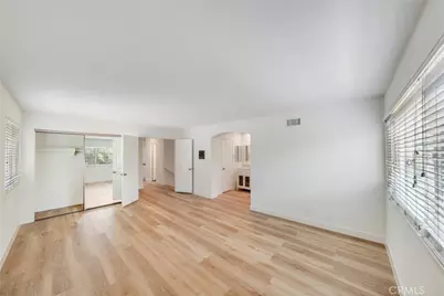 14 Yorktown, Irvine, CA 92620 - Photo 31
